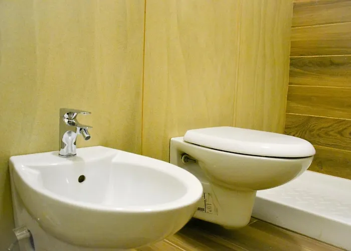 לינה וארוחת בוקר Casa Di Edo ברינדיזי